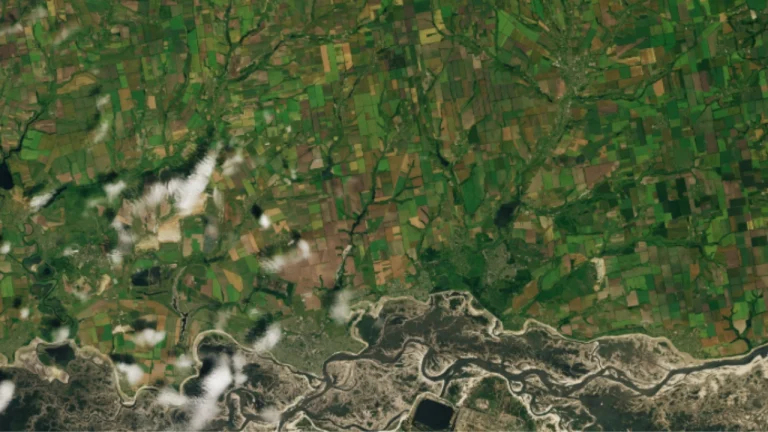 미국, 우크라이나 정보 지원 중단